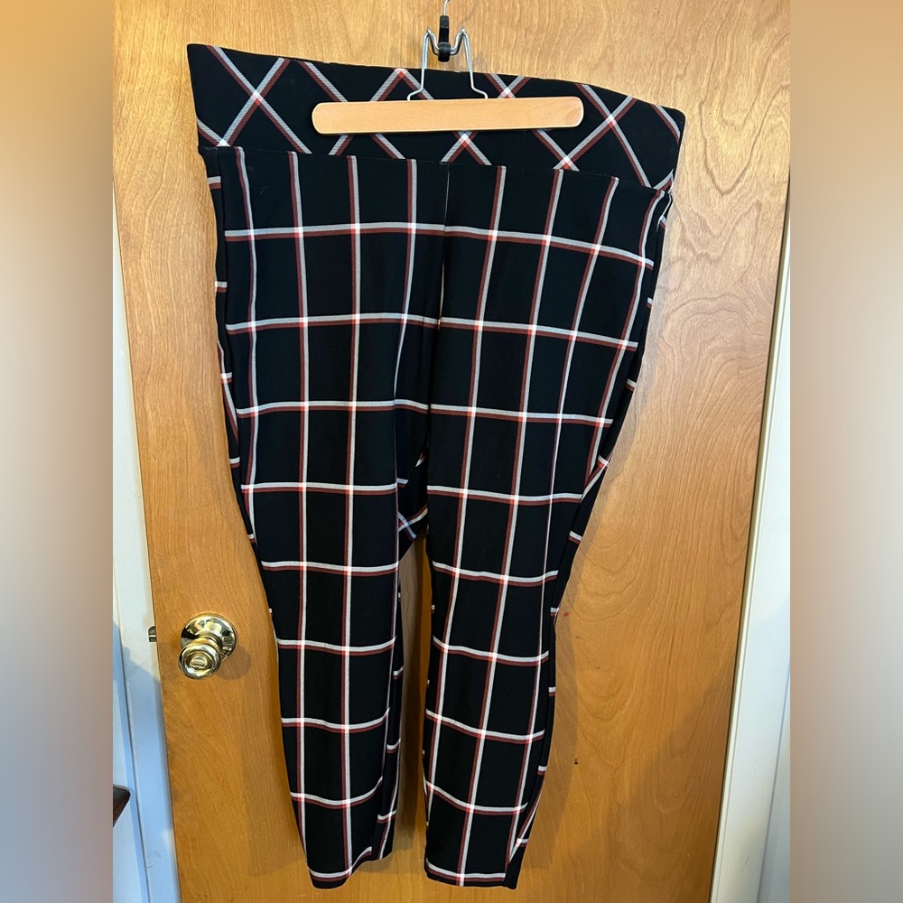 Torrid Pixie pants
